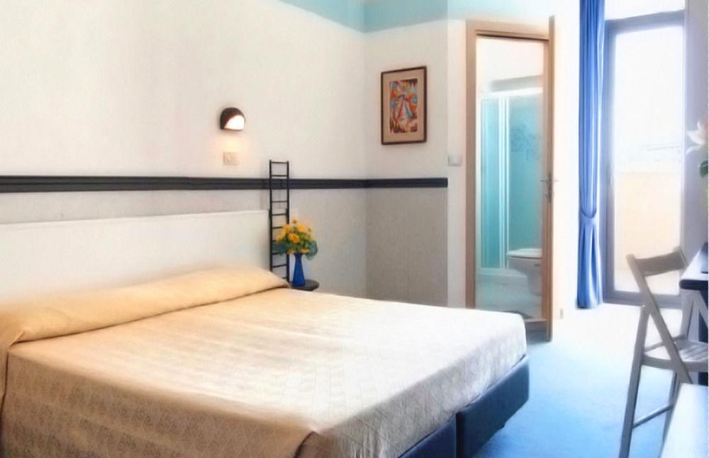 Hotel Acropolis Κατόλικα Εξωτερικό φωτογραφία