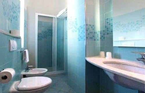Hotel Acropolis Κατόλικα Εξωτερικό φωτογραφία