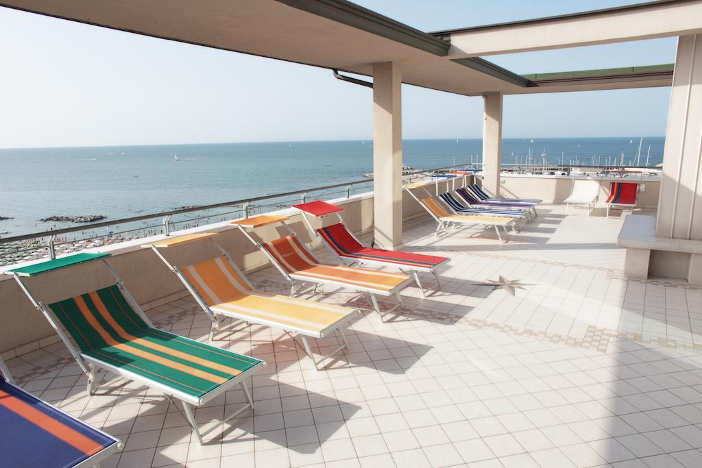 Hotel Acropolis Κατόλικα Εξωτερικό φωτογραφία